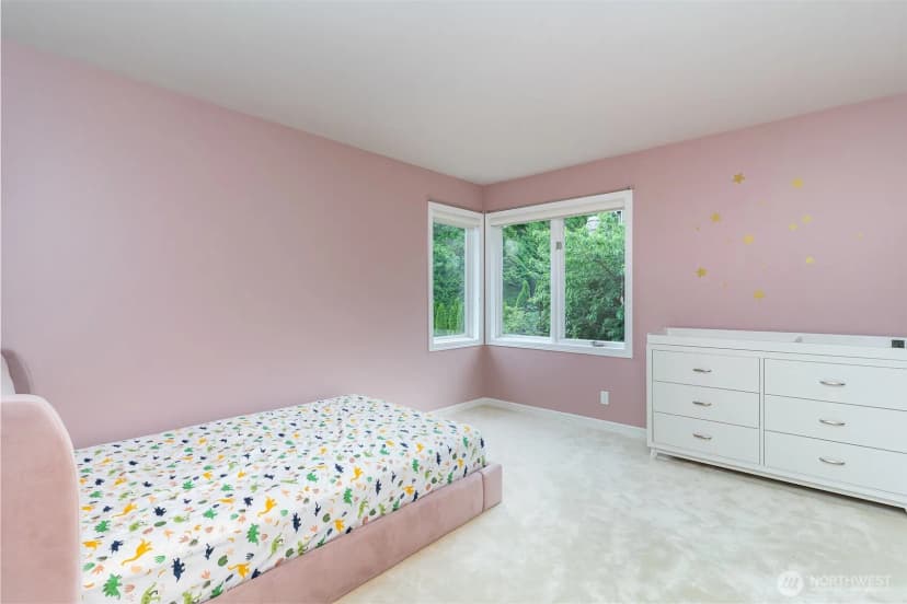 Property photo for 5692 176th Place Se, Bellevue photo 20