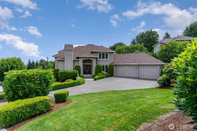 Property photo for 5692 176th Place Se, Bellevue photo 4