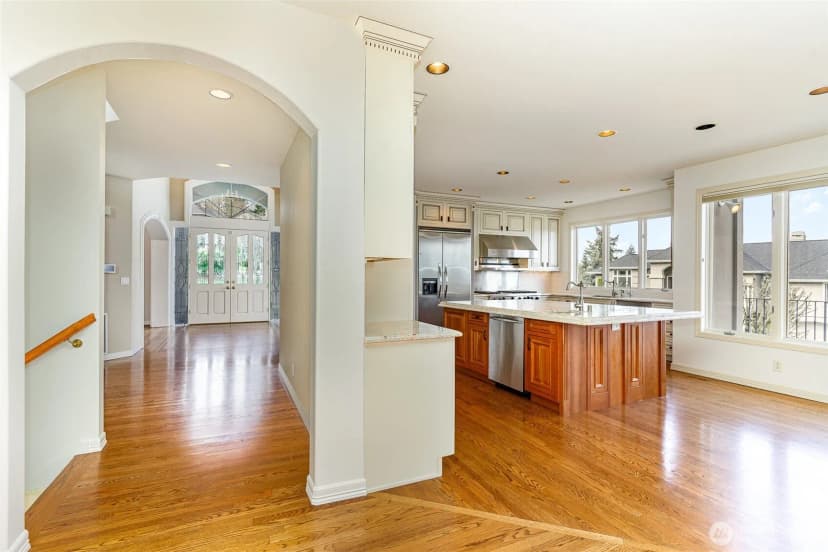 Property photo for 5692 176th Place Se, Bellevue photo 33