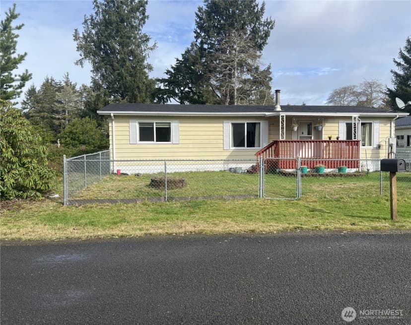 Property photo for 32210 N Place, Ocean Park photo 23