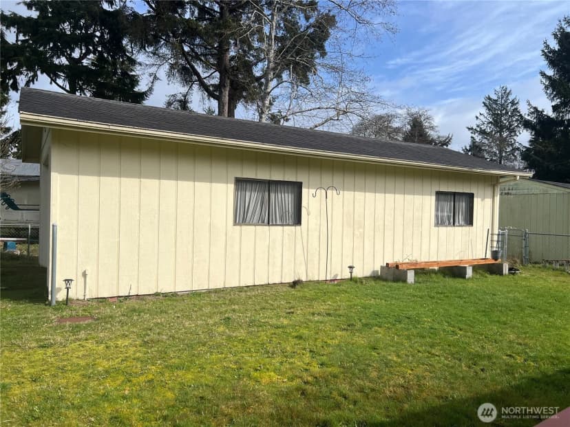 Property photo for 32210 N Place, Ocean Park photo 20