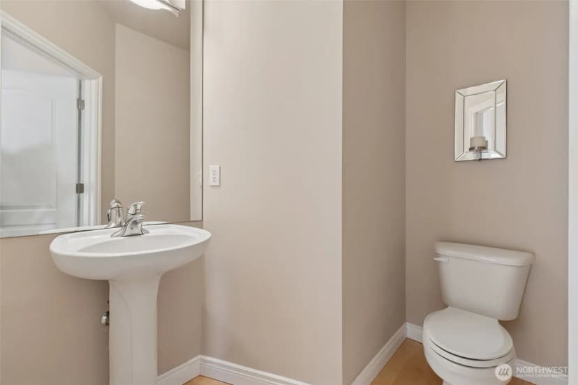 Property photo for 6719 Prairie Ridge Drive Ne, Olympia photo 14