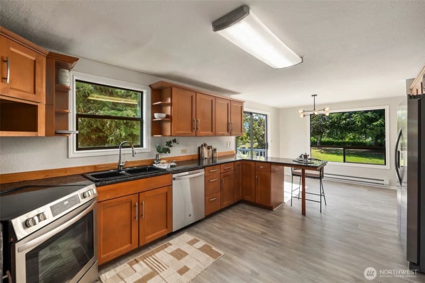 Property photo for 5400 Crestview Loop Ne, Olympia photo 17