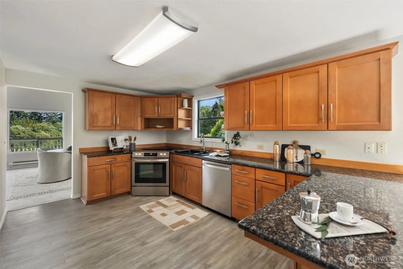 Property photo for 5400 Crestview Loop Ne, Olympia photo 16