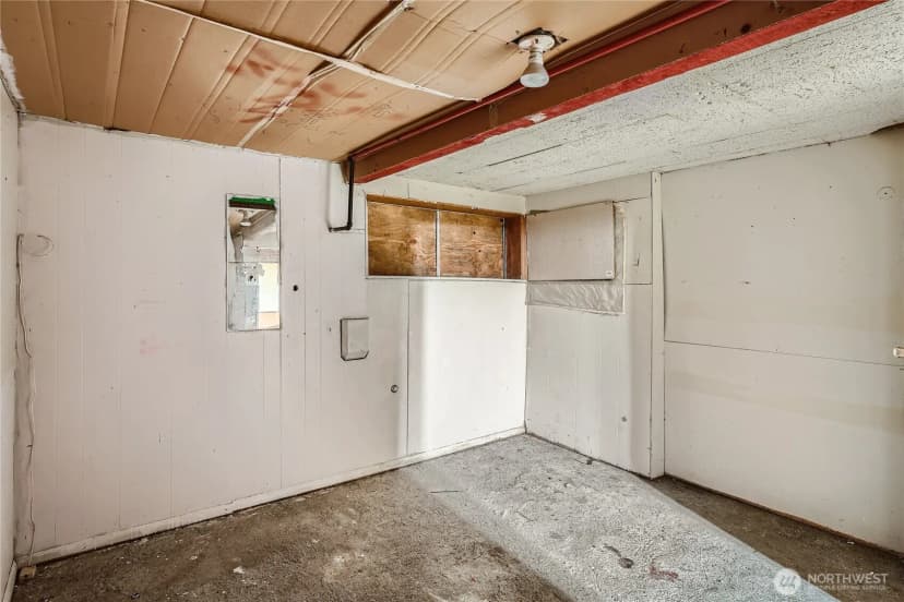 Property photo for 1321 16th Avenue S, Seattle photo 17
