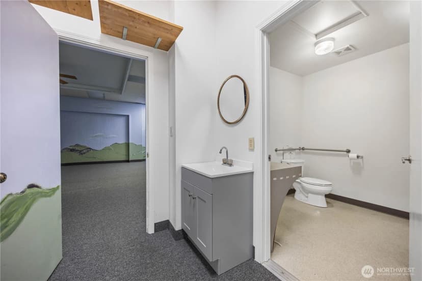 Property photo for 213 E Woodin Avenue #a, Chelan photo 11