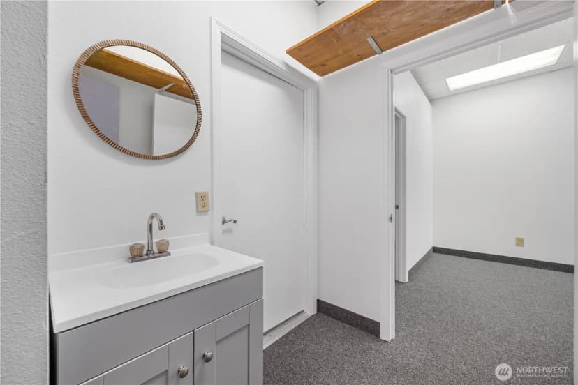 Property photo for 213 E Woodin Avenue #a, Chelan photo 10