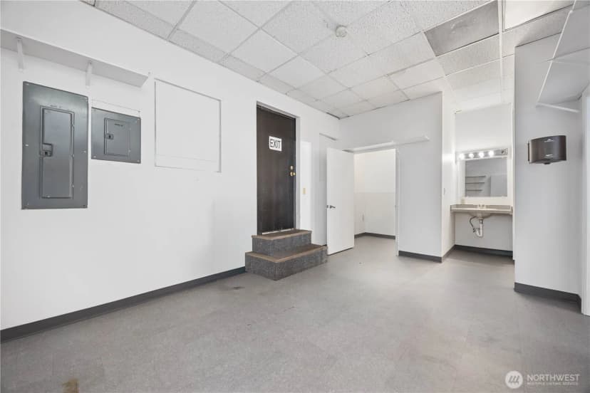 Property photo for 213 E Woodin Avenue #a, Chelan photo 22
