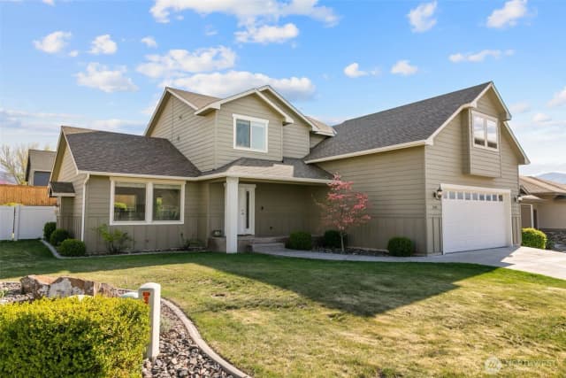 Property photo for 1434 Copper Loop, East Wenatchee