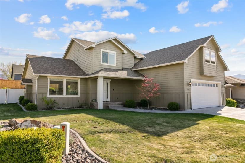 Property photo for 1434 Copper Loop, East Wenatchee