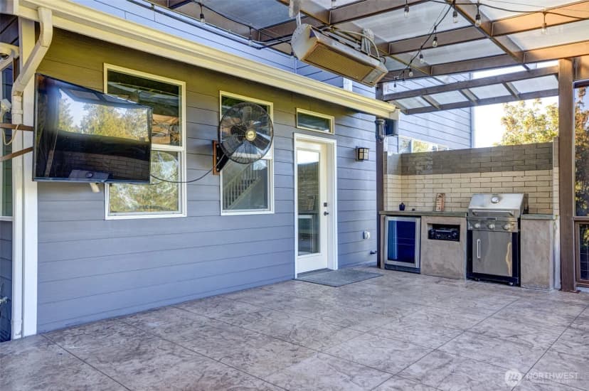 Property photo for 17012 W Hill Drive E, Bonney Lake photo 33