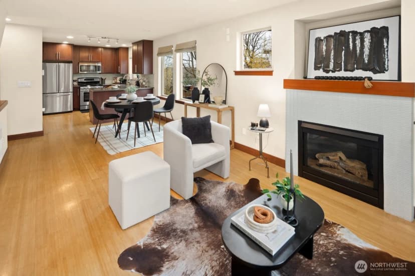 Property photo for 3900 Whitman Avenue N, Seattle photo 3