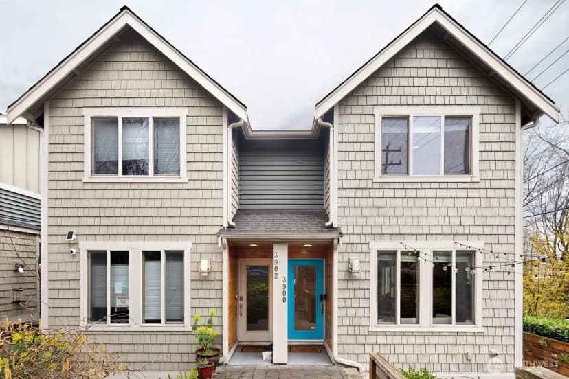 Property photo for 3900 Whitman Avenue N, Seattle photo 27