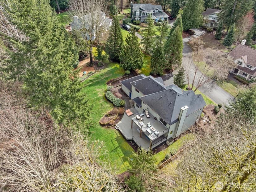 Property photo for 13821 234th Court Ne, Woodinville photo 36