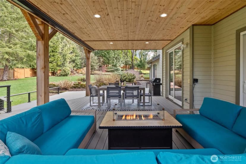 Property photo for 13821 234th Court Ne, Woodinville photo 27