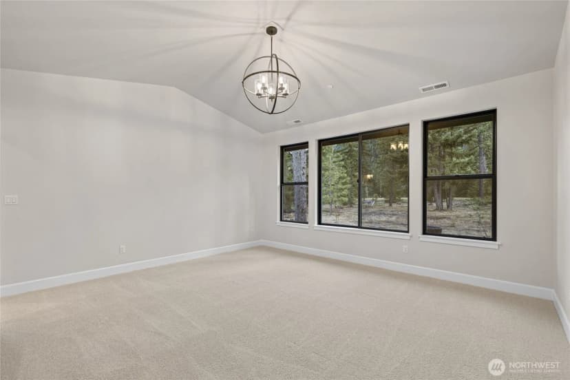 Property photo for 1041 Domerie Park Loop, Cle Elum photo 21