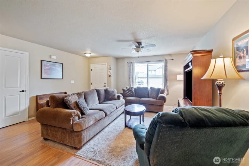 Property photo for 119 Leif Drive, Kelso photo 11