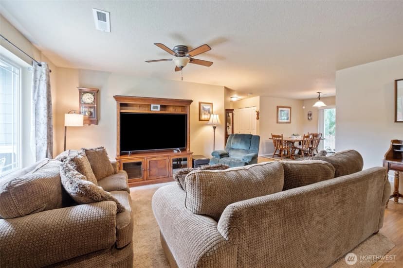 Property photo for 119 Leif Drive, Kelso photo 12
