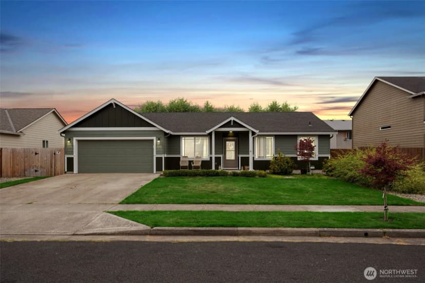 Property photo for 119 Leif Drive, Kelso photo 2