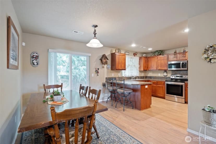 Property photo for 119 Leif Drive, Kelso photo 21