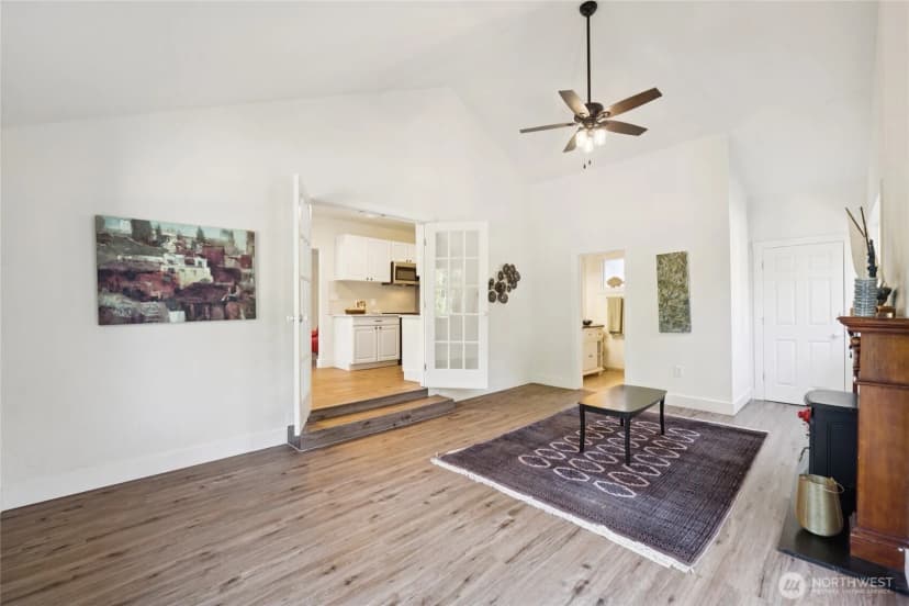 Property photo for 817 Sw 158th Street, Burien photo 18