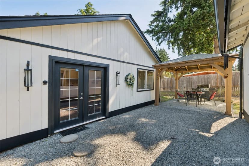 Property photo for 817 Sw 158th Street, Burien photo 31
