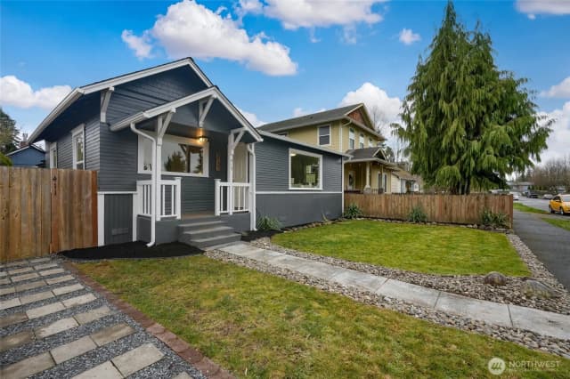 Property photo for 415 N Stillaguamish Avenue, Arlington