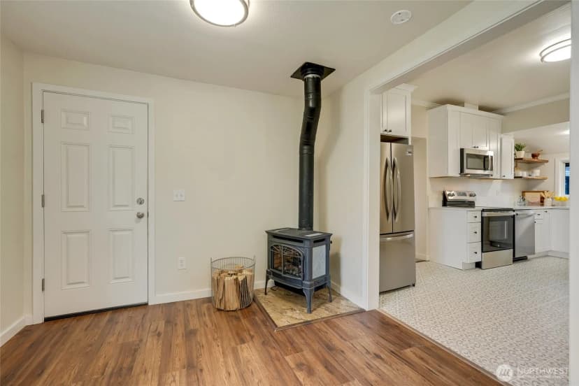Property photo for 415 N Stillaguamish Avenue, Arlington photo 8