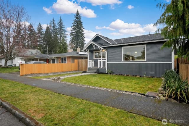Property photo for 415 N Stillaguamish Avenue, Arlington photo 3