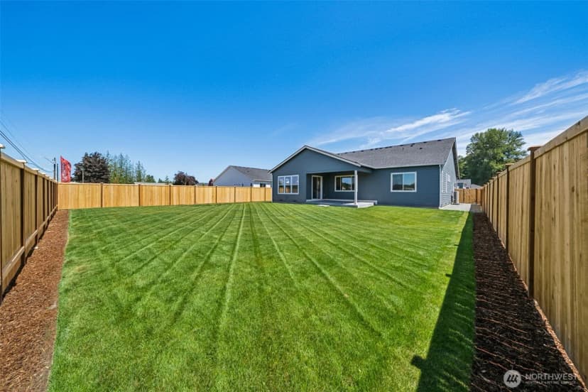 Property photo for 922 Lucas Avenue, Buckley photo 23