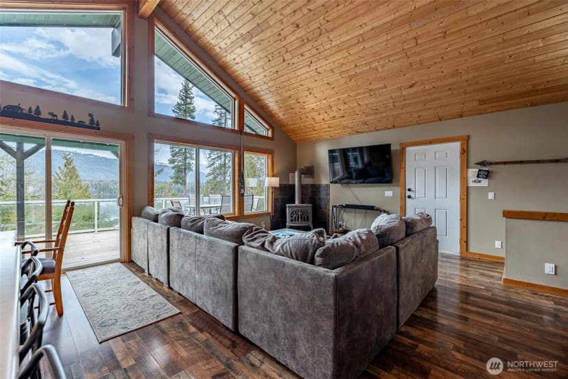 Property photo for 15431 Cedar Brae Road, Leavenworth photo 12