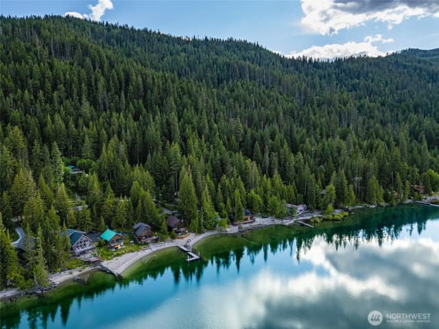 Property photo for 15431 Cedar Brae Road, Leavenworth photo 4