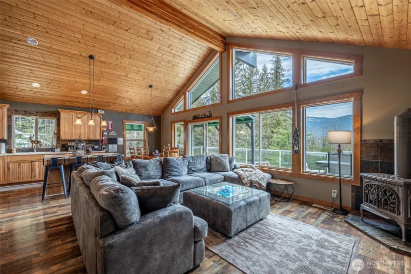 Property photo for 15431 Cedar Brae Road, Leavenworth photo 11