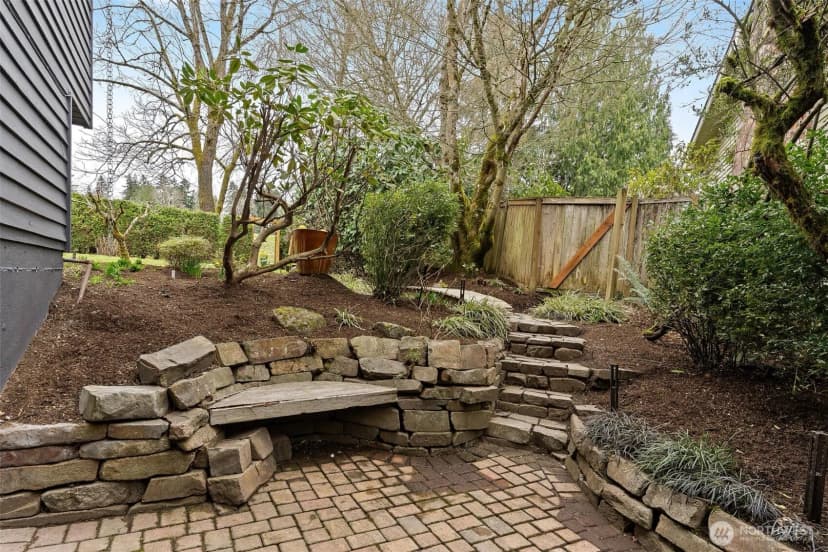 Property photo for 6548 116th Place Ne, Kirkland photo 34