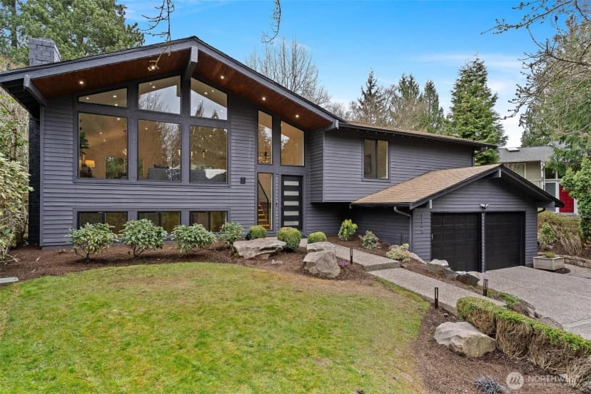 Property photo for 6548 116th Place Ne, Kirkland