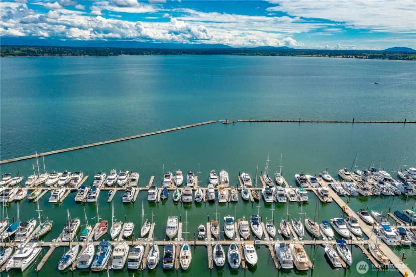 Property photo for 9545 Semiahmoo Parkway #201, Blaine photo 37
