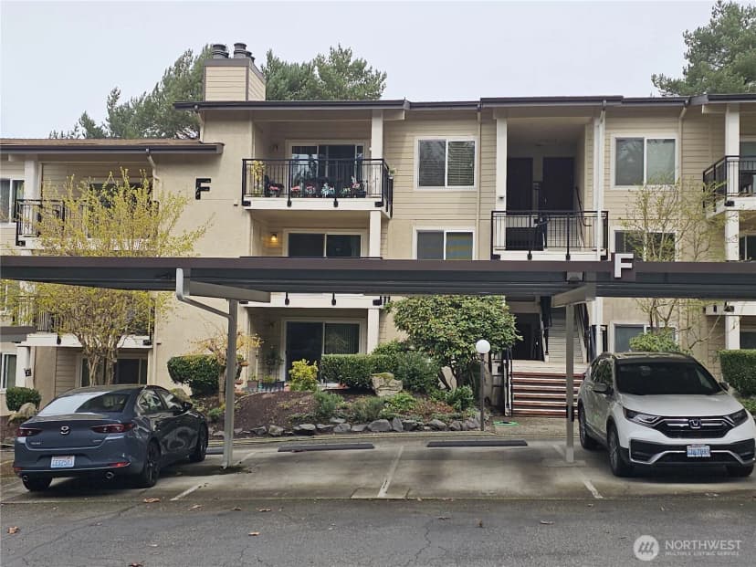 Property photo for 13626 Ne 7th Street #f-9, Bellevue