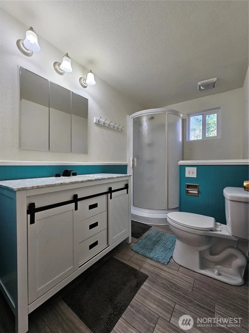 Property photo for 105 Strawberry Hill Road, Elma photo 21