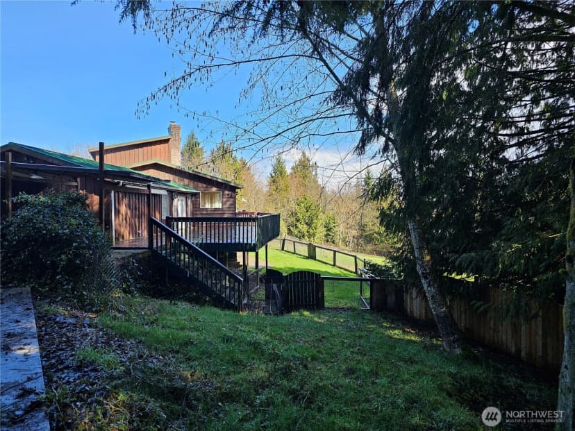 Property photo for 105 Strawberry Hill Road, Elma photo 3