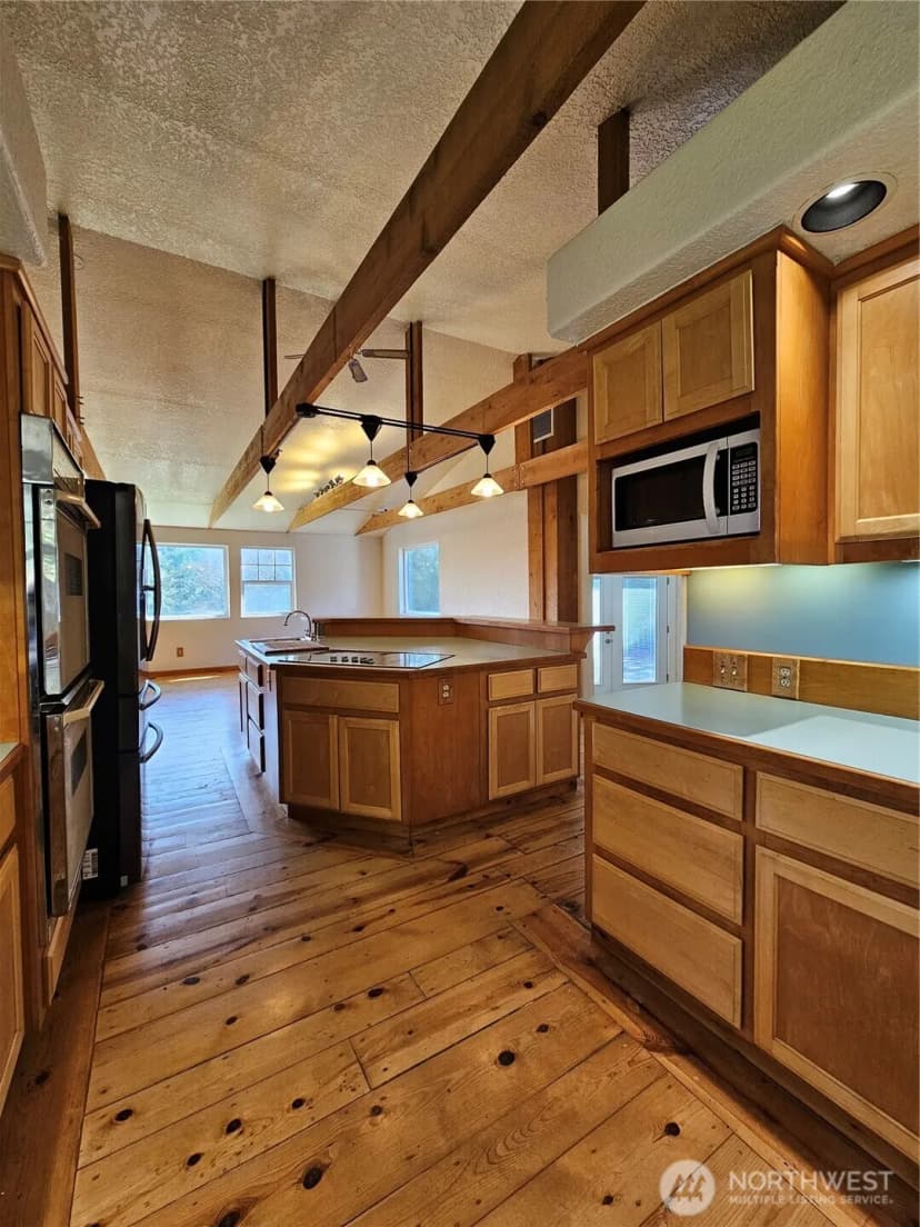 Property photo for 105 Strawberry Hill Road, Elma photo 16