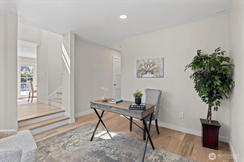 Property photo for 1825 112th Avenue Ne, Bellevue photo 23