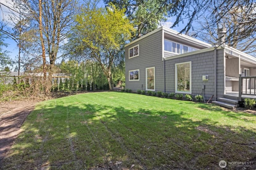Property photo for 1825 112th Avenue Ne, Bellevue photo 37