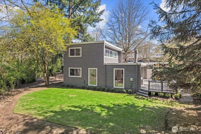 Property photo for 1825 112th Avenue Ne, Bellevue photo 36