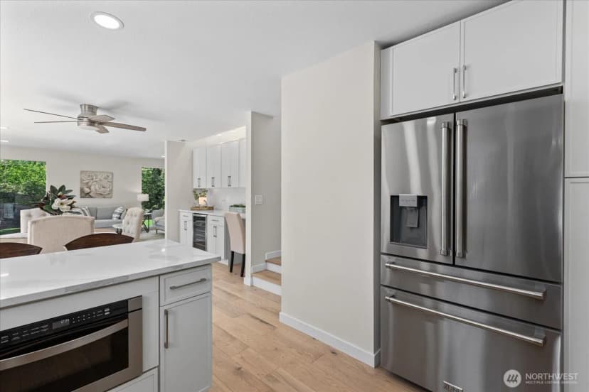 Property photo for 1825 112th Avenue Ne, Bellevue photo 18