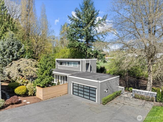 Property photo for 1825 112th Avenue Ne, Bellevue