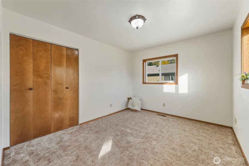 Property photo for 223 Se 10th Street, College Place photo 7