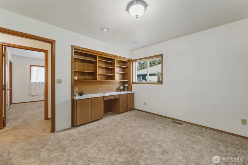 Property photo for 223 Se 10th Street, College Place photo 21