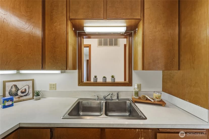 Property photo for 223 Se 10th Street, College Place photo 9