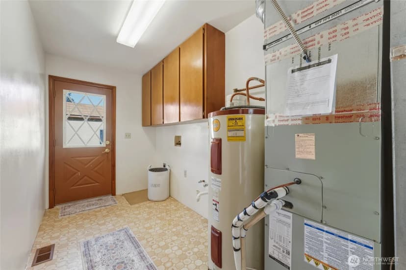 Property photo for 223 Se 10th Street, College Place photo 12