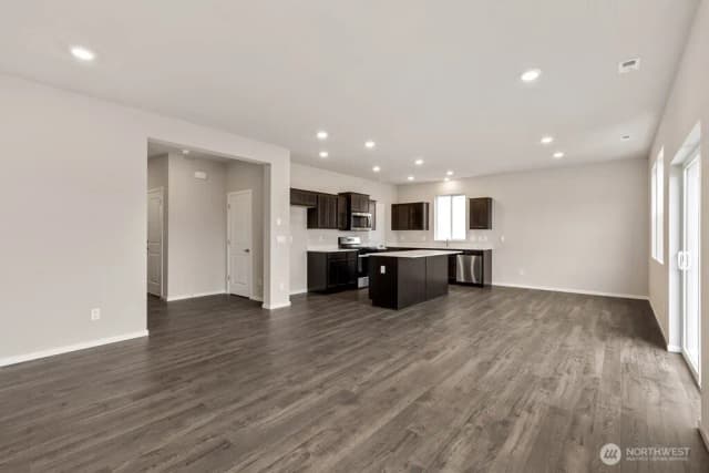 Property photo for 1708 S Mallard Way #40, Ellensburg photo 4